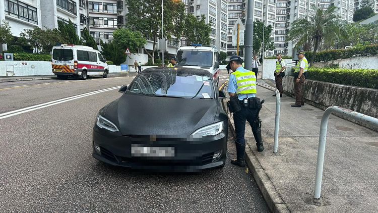 港島東區(qū)打擊違例泊車 發(fā)6張「牛肉乾」