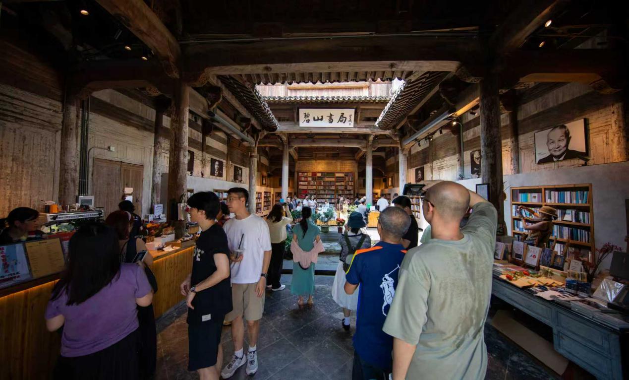 探尋黟縣「寶藏村落」 在碧山一腳踏進(jìn)「徽州時光」