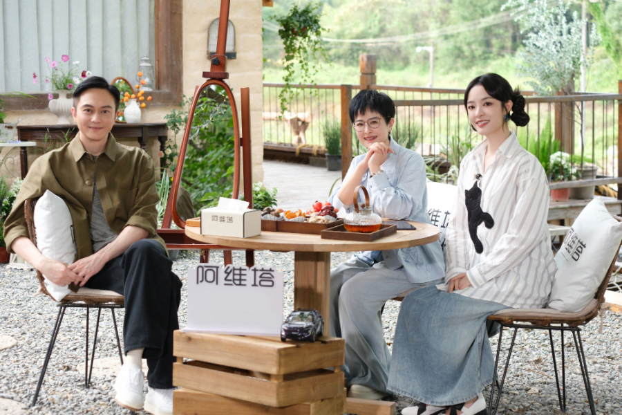 《背後》對話張智霖：用清醒與敬畏規(guī)劃退場方式