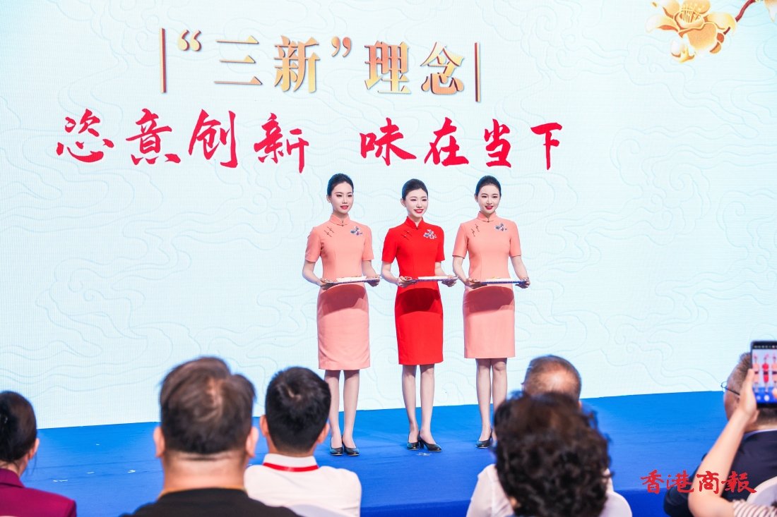 有片︱機(jī)上美食再升級(jí)，南航餐食煥新計(jì)劃揭曉 