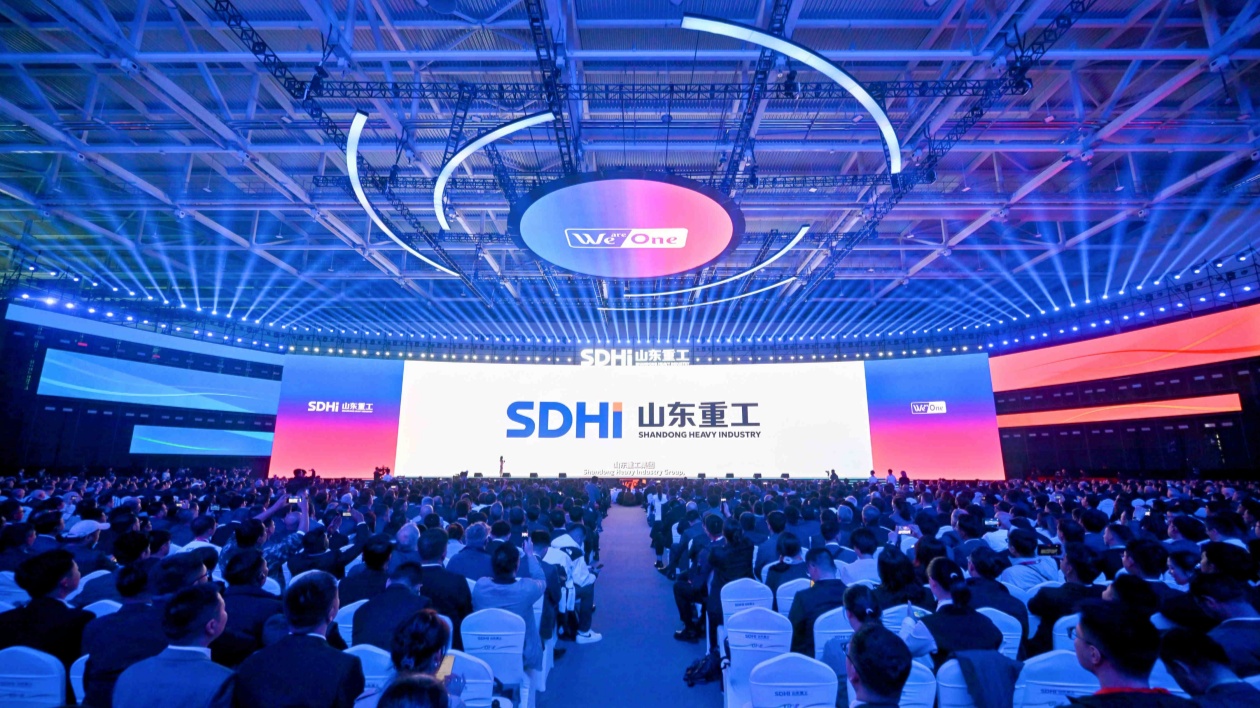 從「領(lǐng)跑者」到「示範(fàn)者」：素描山東重工價(jià)值深耕之路