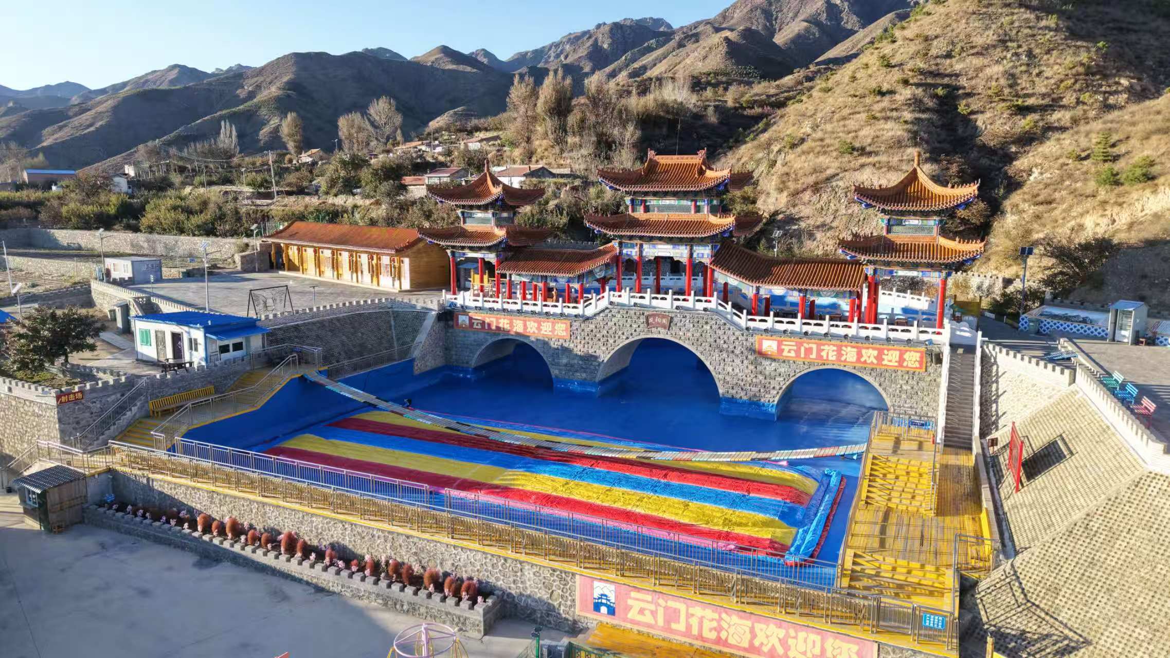 大同雲(yún)門山下，一位「不尋?！沟姆掂l(xiāng)人楊金君