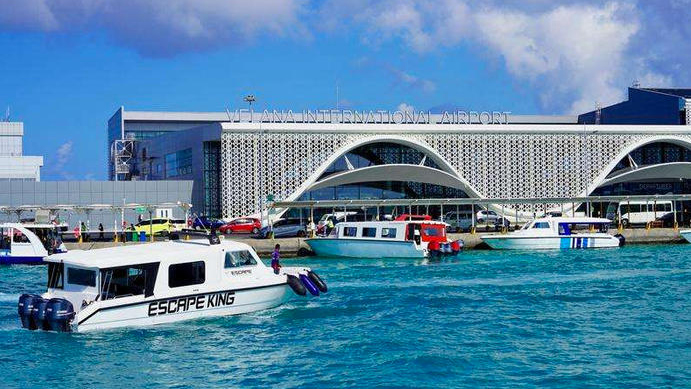 馬爾代夫?qū)嵤甘来麩熈睢?外國遊客也需遵守