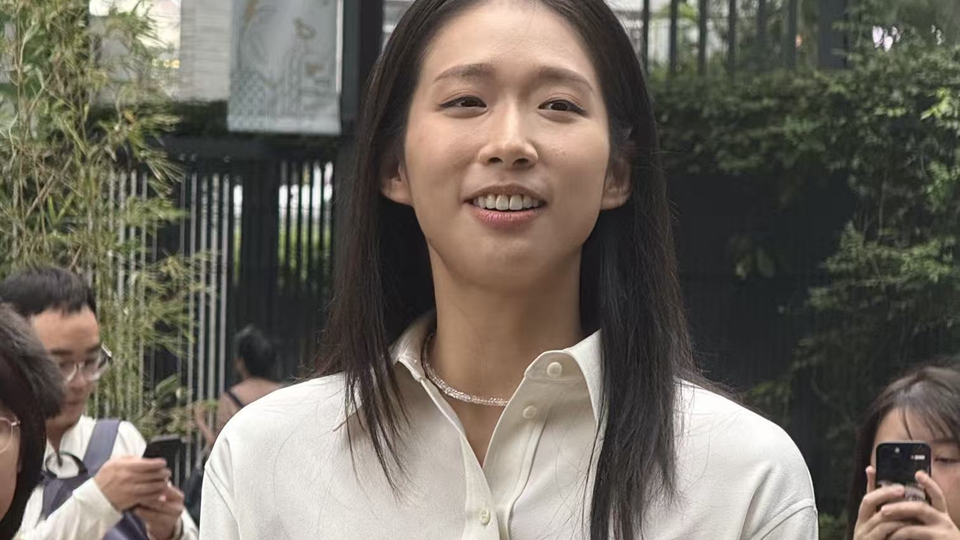 有片｜江旻憓報名參選立法會 全城關注 場面墟冚