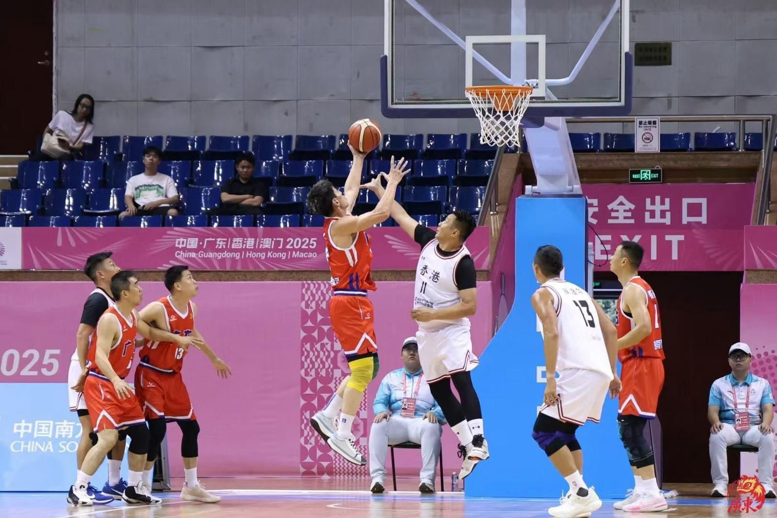 警隊(duì)全運(yùn)會(huì)健兒見證國(guó)家凝聚力 祝願(yuàn)香港代表隊(duì)旗開得勝