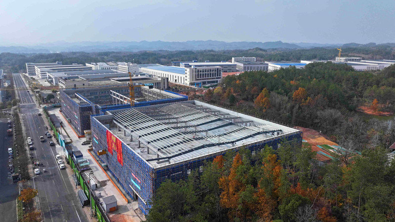 三項(xiàng)數(shù)據(jù)全市「領(lǐng)跑」 皖屯溪工業(yè)投資驅(qū)動(dòng)高質(zhì)量發(fā)展