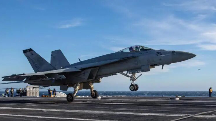 美海軍公布三起「超級(jí)大黃蜂」戰(zhàn)機(jī)墜機(jī)事故原因