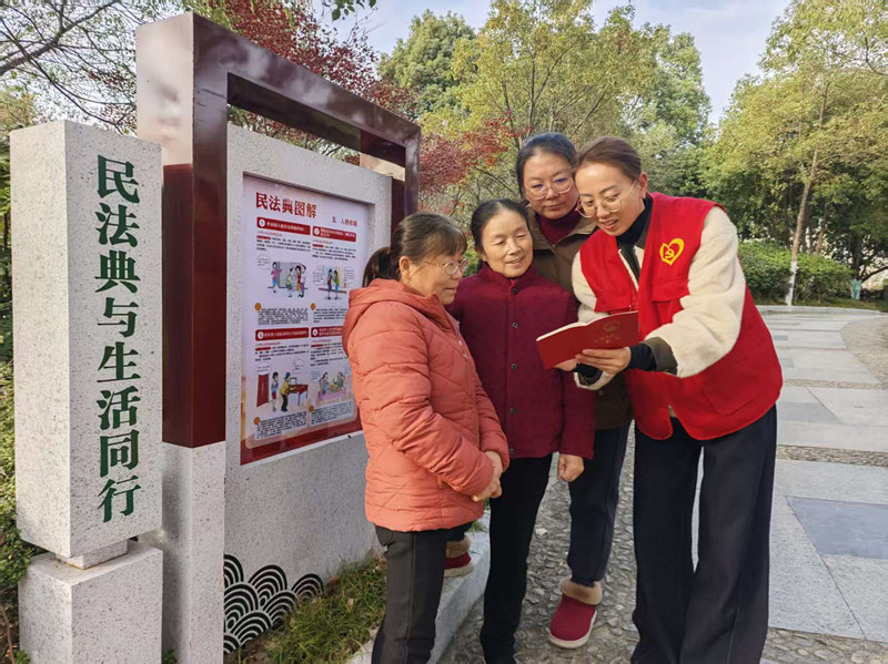 【黃山「鎮(zhèn)」能量】皖黟縣碧陽鎮(zhèn)：多措推動憲法深入人心