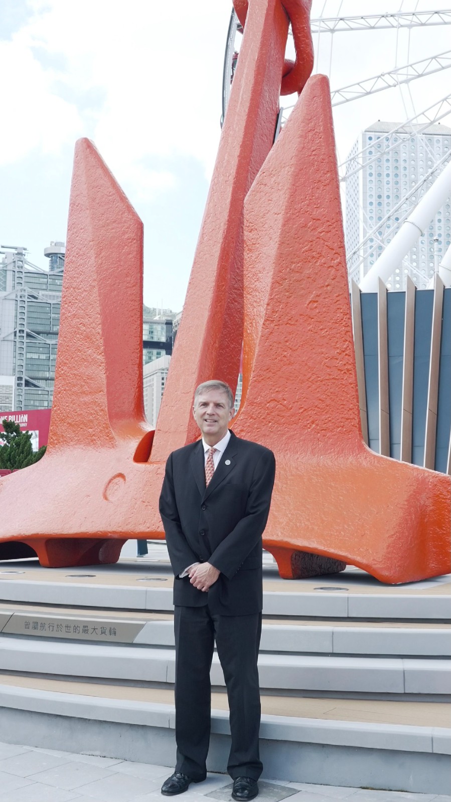 richard kendall outisde.jpg