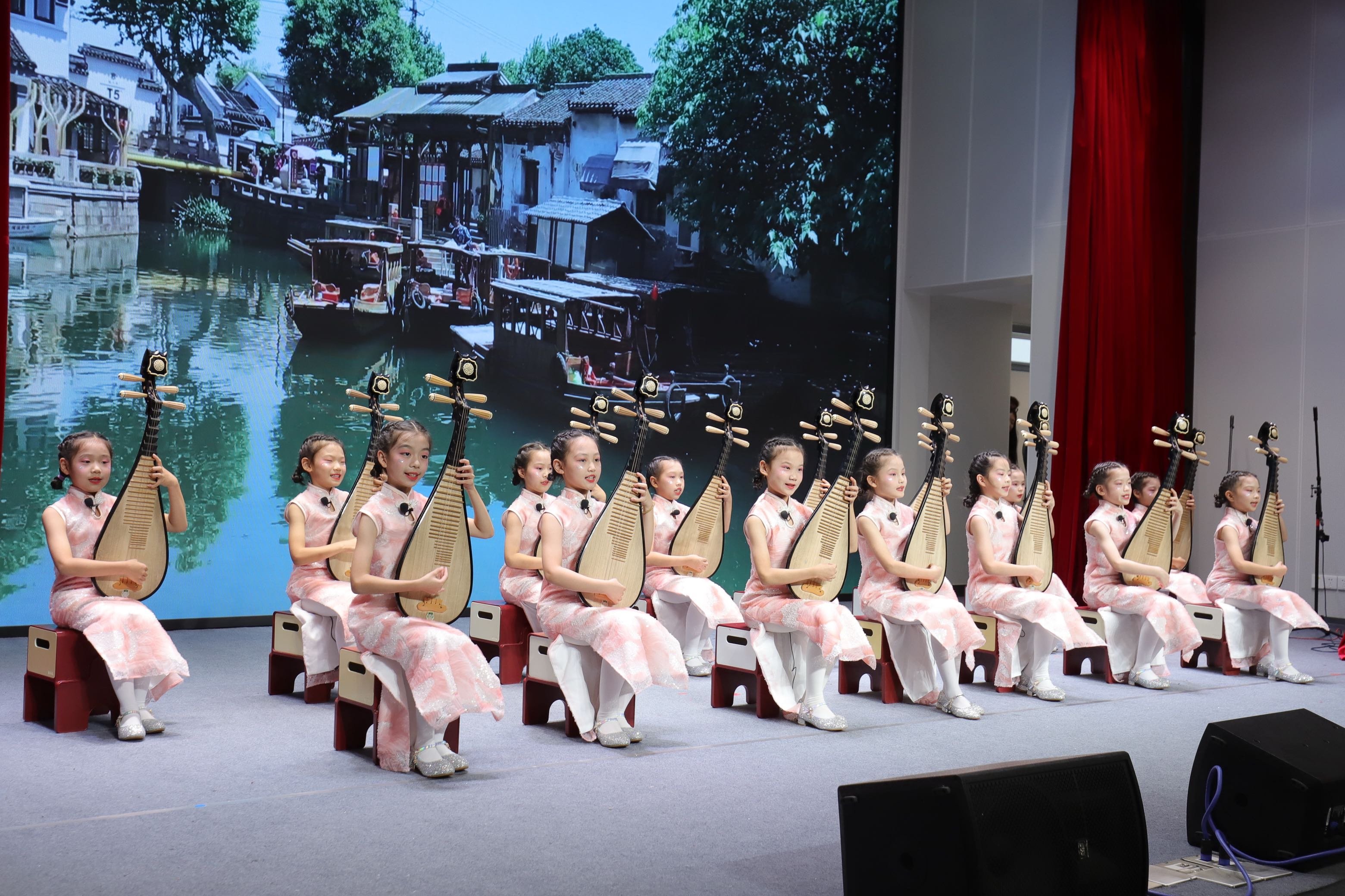 圖一：少兒評彈《蘇州好風(fēng)光》  .jpg