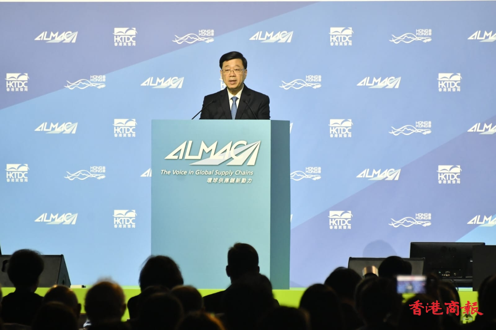 WhatsApp Image 2025-11-17 at 15.39.52 (1).jpeg